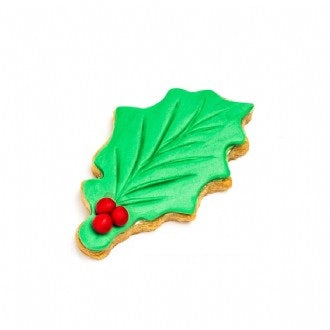 Holly_Leaf_Decorated_Cookie_2