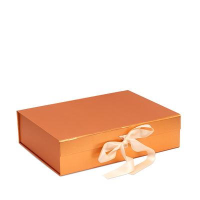 Medium Gift Box Hamper with Magnetic Closing Lid