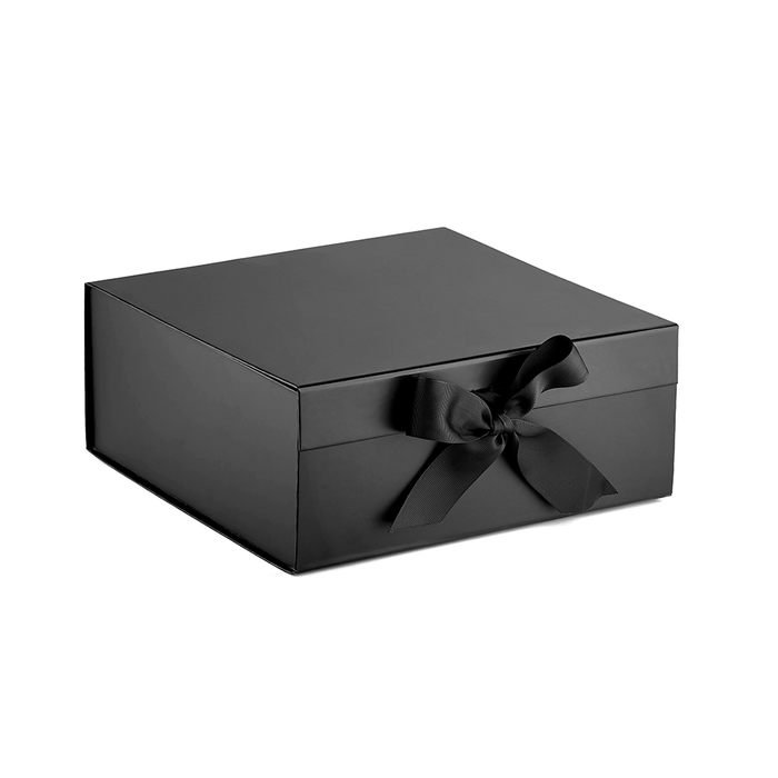 Small Gift Box Hamper with Magnetic Closing Lid & Ribbon