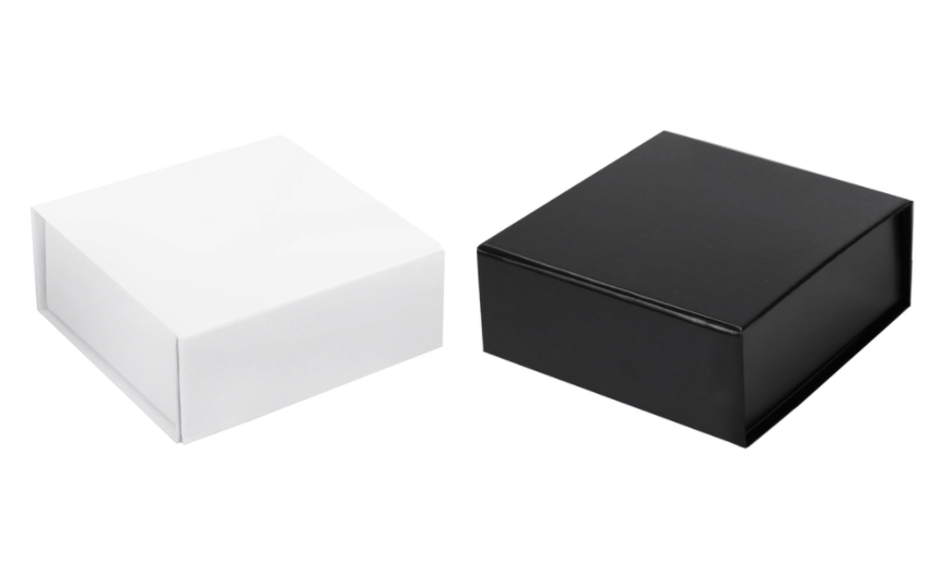 Mini Gift Box Hamper with Magnetic Closing Lid
